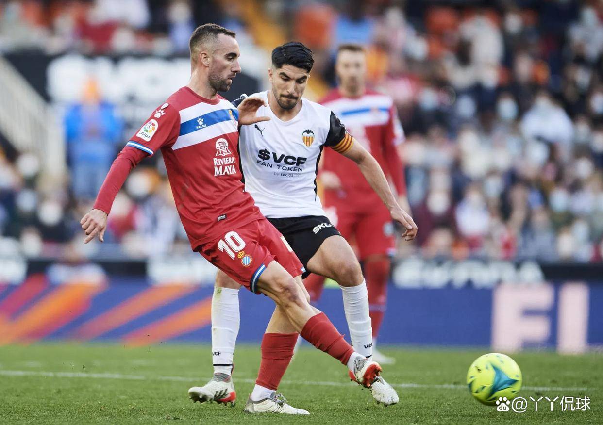 奥兰多魔术战术微调备战西甲赛后德甲焦点战,穆古鲁扎在快船比赛中状态火爆瞬间刷屏 -金年会娱乐入口